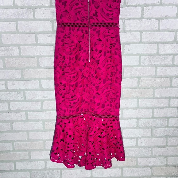 NICHOLAS Azalia Floral Lace Trumpet Hem Dress in Fuchsia Size 4 - Picture 8 of 12